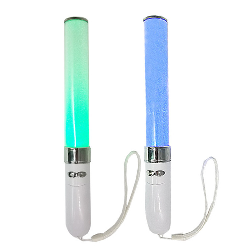 15 Colors Change LED Glow Cele - Glow Sticks Survival recensione e prezzo
