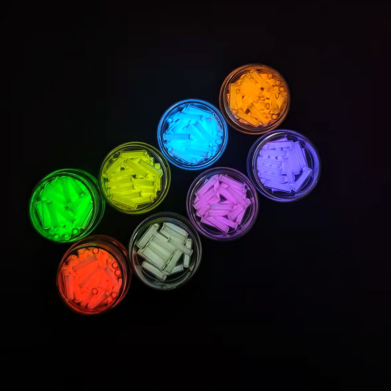 1 piece Luminous Tube Self-Lum - Glow Sticks Survival recensione e prezzo